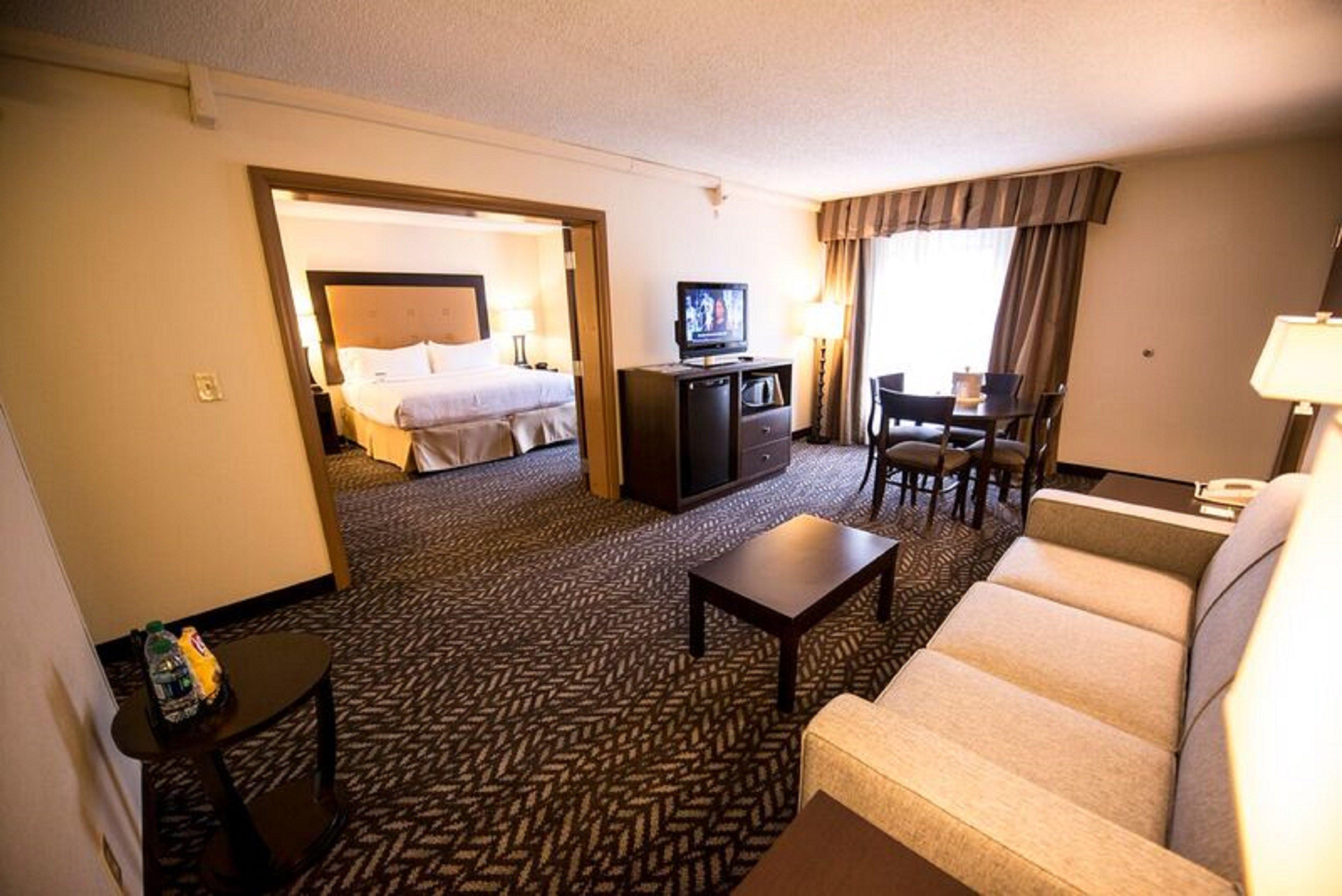 Holiday Inn Little Rock-Airport-Conference Center By Ihg Екстериор снимка