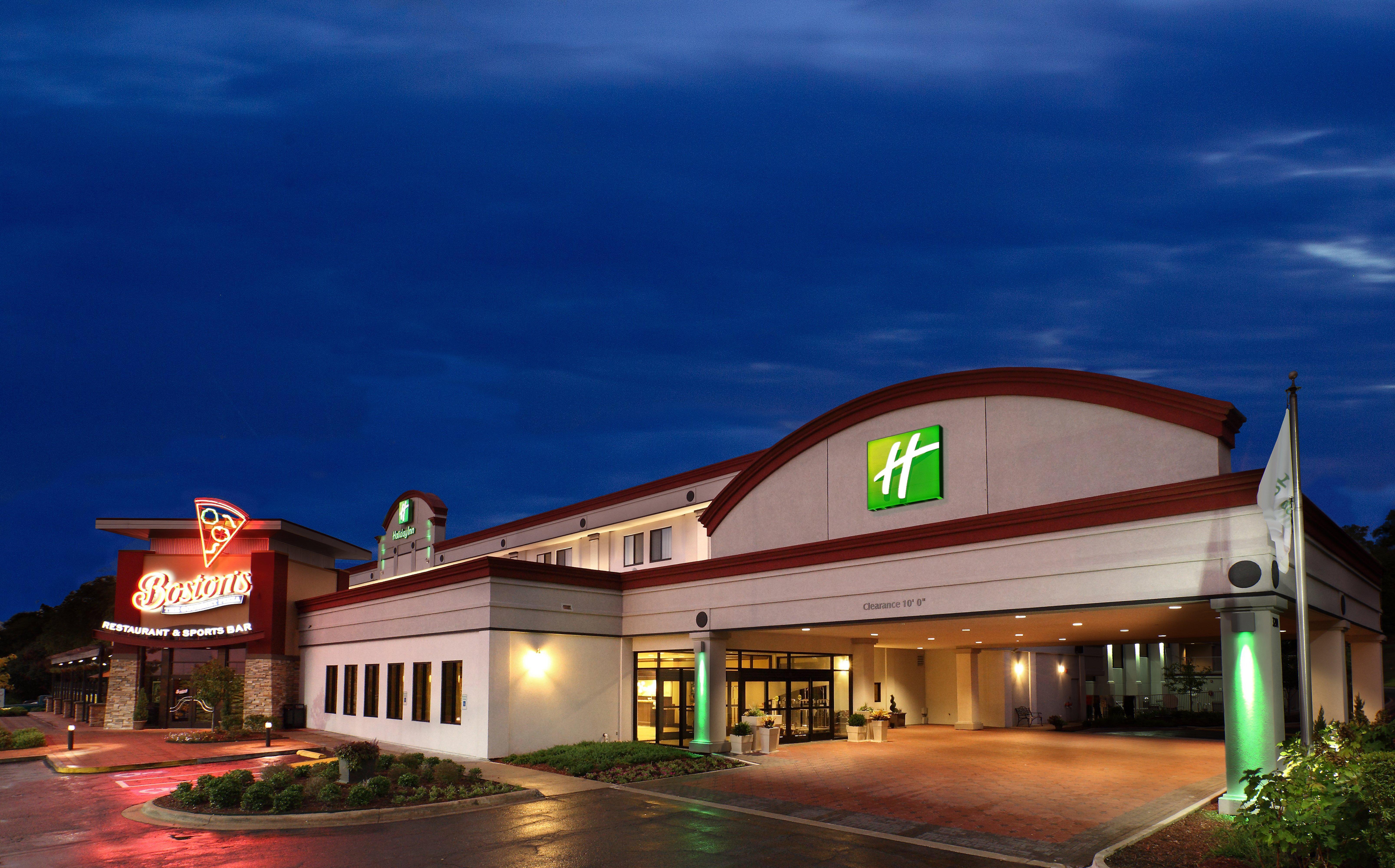 Holiday Inn Little Rock-Airport-Conference Center By Ihg Екстериор снимка