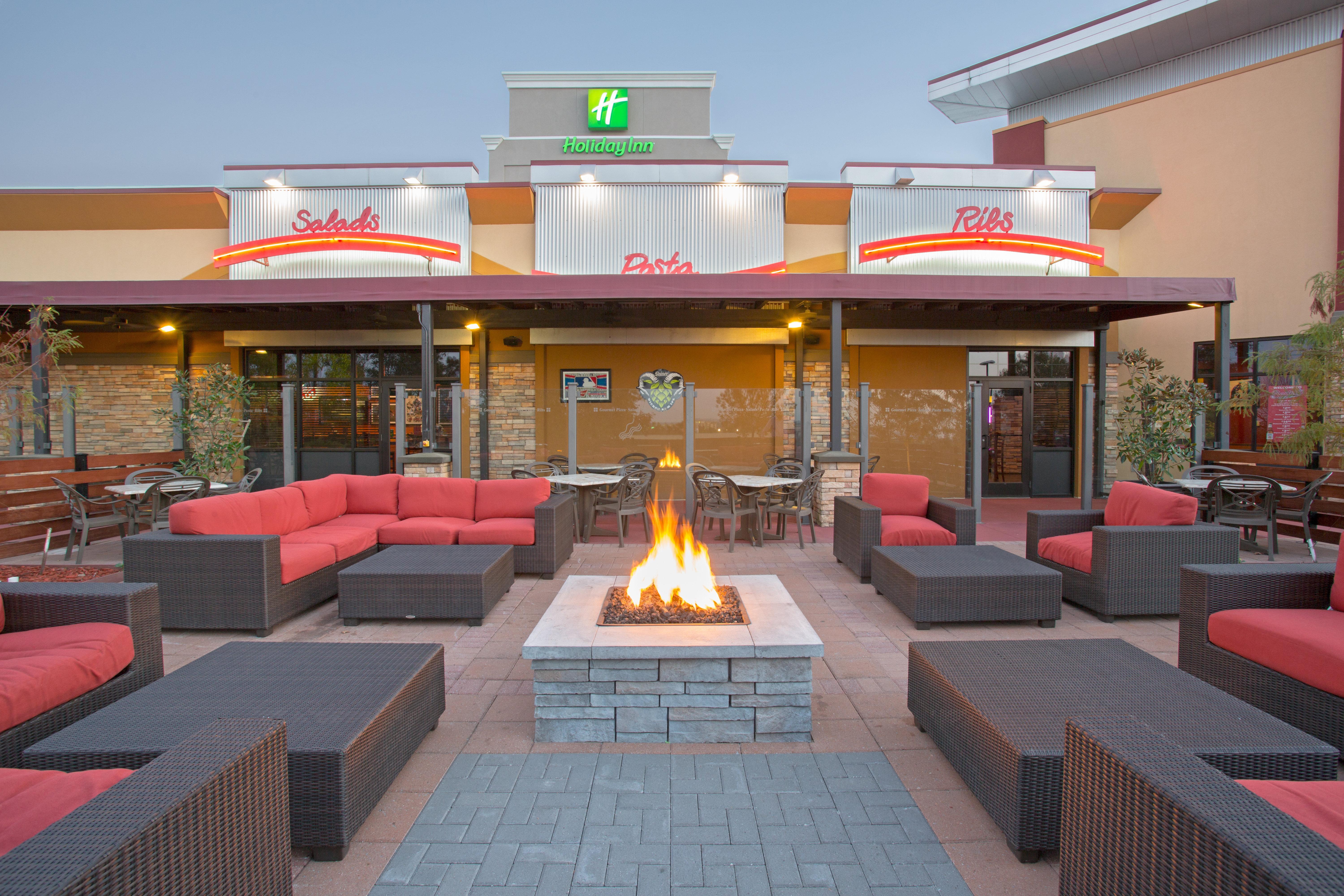 Holiday Inn Little Rock-Airport-Conference Center By Ihg Екстериор снимка