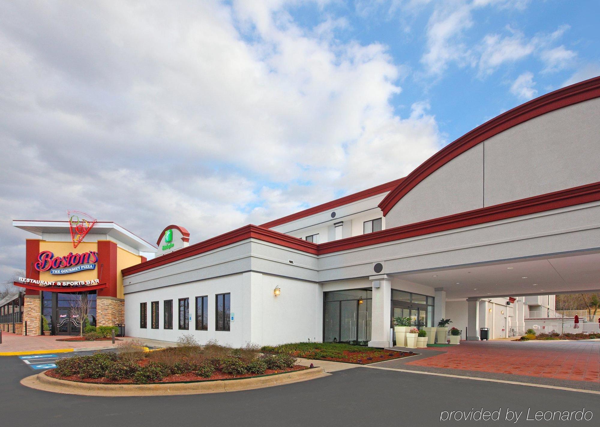 Holiday Inn Little Rock-Airport-Conference Center By Ihg Екстериор снимка