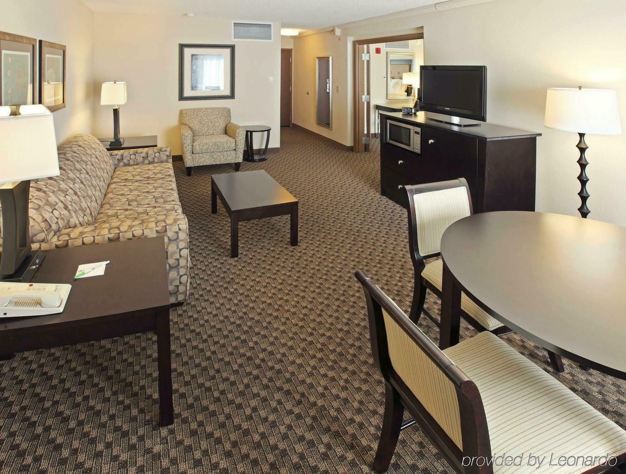 Holiday Inn Little Rock-Airport-Conference Center By Ihg Екстериор снимка